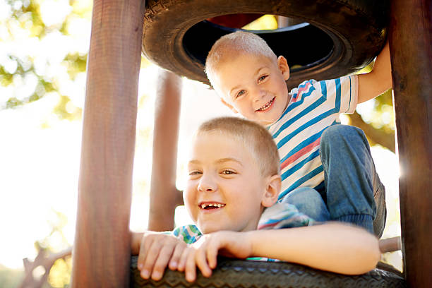 istock Brothers and friends 473737982