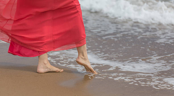istock Happy girl on the beach! 473747268
