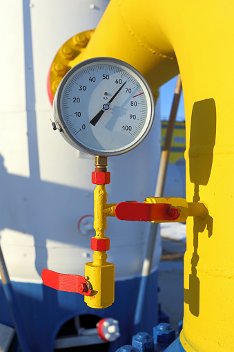 The manometer on the gas pipeline of a high pressure