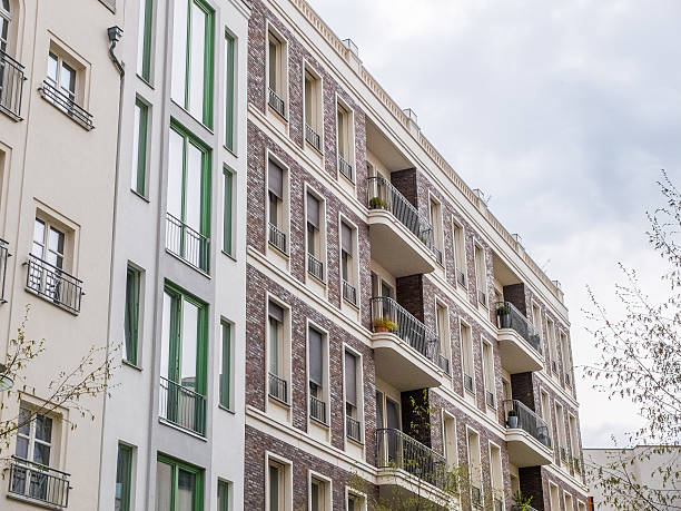 istock vintage townhouses 473762104