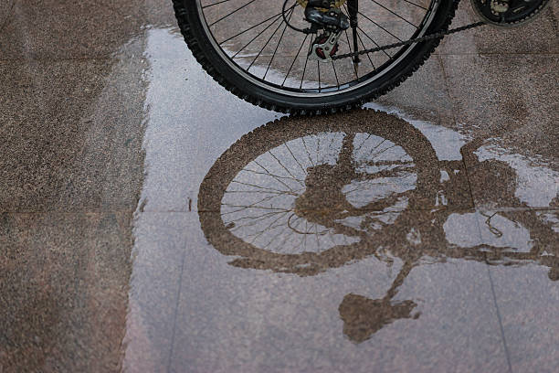 istock Bicycle refelections on a wet day 473946808