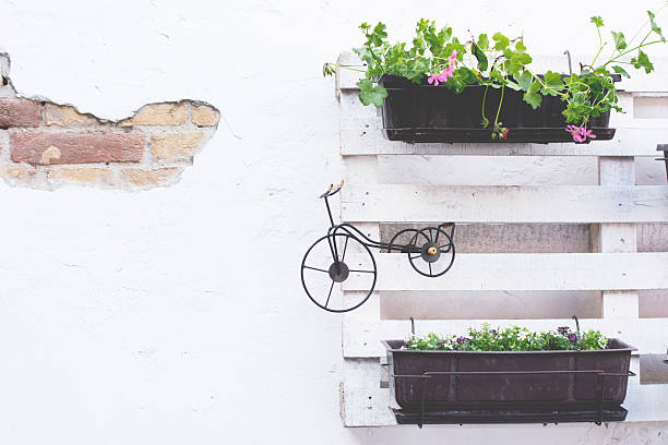 istock Pallet ideas for gardening 473947140