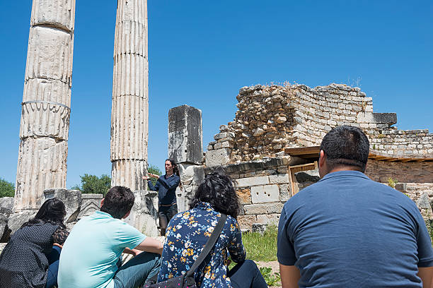 istock Guide and tourists in Aphrodisias 473961870