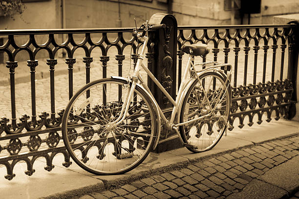 istock Classic vintage retro city bicycle 474009042