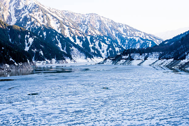 istock Japan alps Lake 1. 474042362