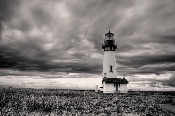 istock B&W of lighthouse. 474054246