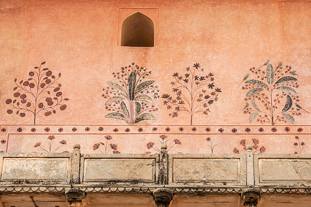 mughal искусства в янтарный форт и дворец - jaipur amber fort column amber palace стоковые фото и изображения