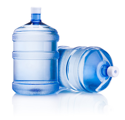 Dos grandes botella de agua aislado sobre fondo blanco photo