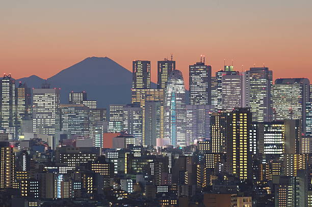 istock Tokyo cityscape and Mountain fuji at twilight 474113485