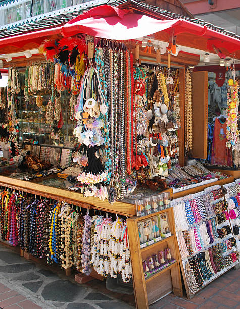 istock Souvenir Stall in Hawaiian Marketplace 474168518