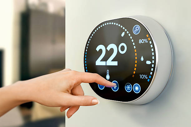 istock Home automation system, thermometer and thermostat: choosing Celsius temperature 474184200