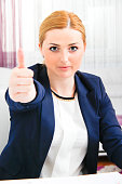 investitionen-diagramme-analysieren-busi