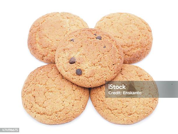 Cookies Em Fundo Branco - Fotografias de stock e mais imagens de Alimentação Saudável - Alimentação Saudável, Amarelo, Assado no Forno