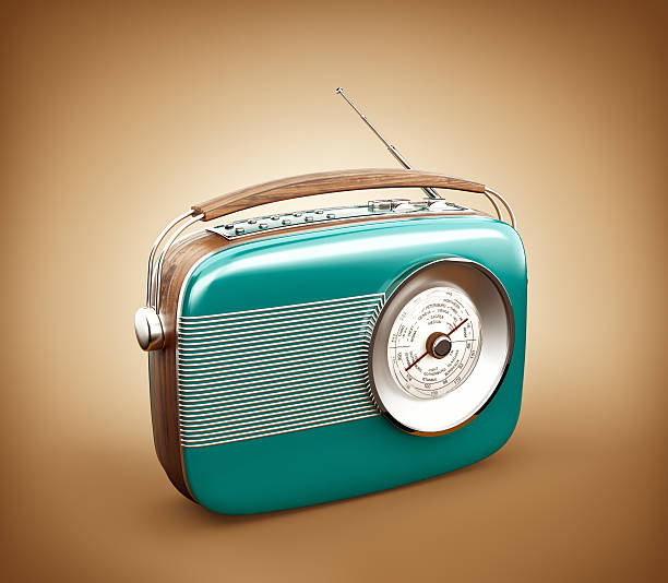 istock Vintage radio 474218134