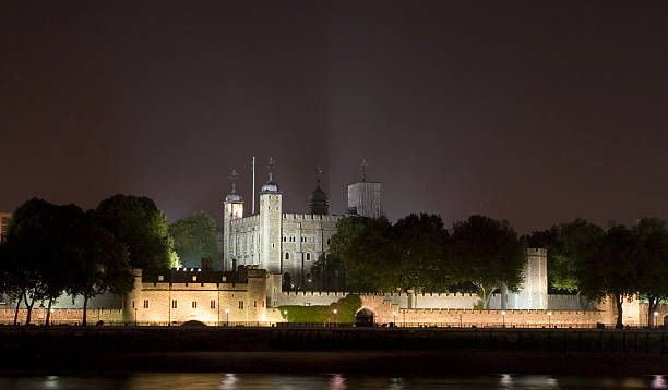 istock The Tower of London by Night 474226362