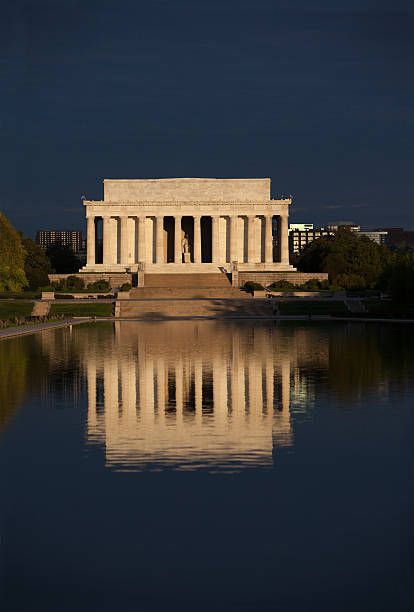 istock Abraham Lincoln Memorial at dawn in Washington DC 474239112