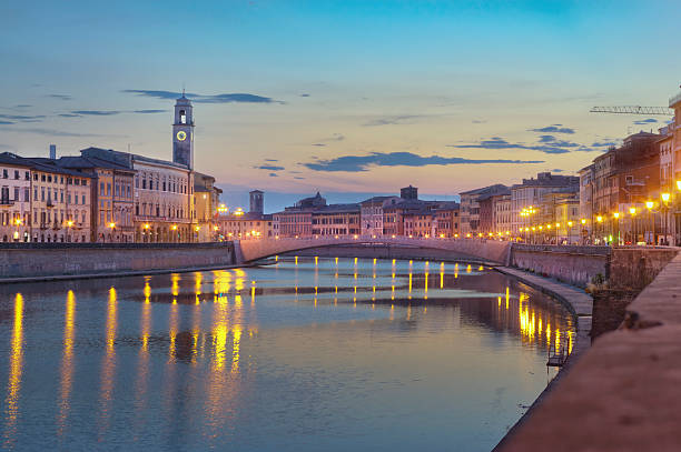 istock The Middle Bridge at sunset - Sunset in Pisa 474243415