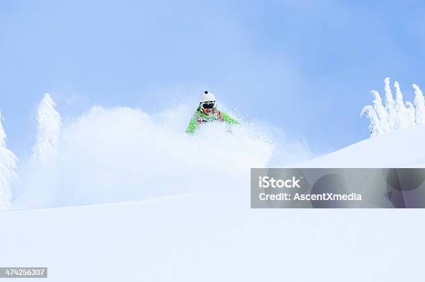 Немного Свежим Порошок — стоковые фотографии и другие картинки Extreme Skiing - Extreme Skiing, Атлет, Белый