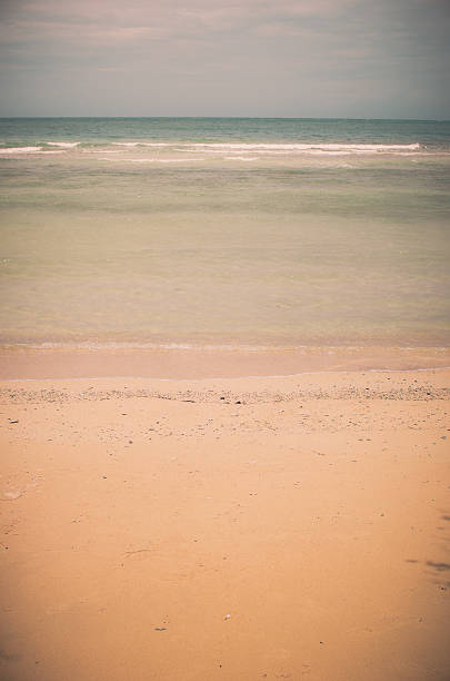 Plage et la mer bleu vintage - Photo