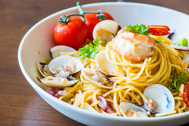 istock spaghetti with shrimp and mussel 474267768