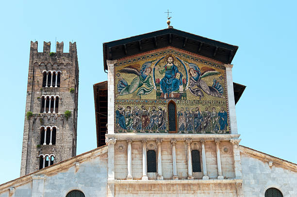 istock St Frediano Basilica, Italy. 474285714