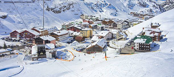 istock Zurs hamlet and Lech ski resort in Austria 474316366