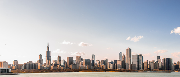 Chicago skyline in late afternoon