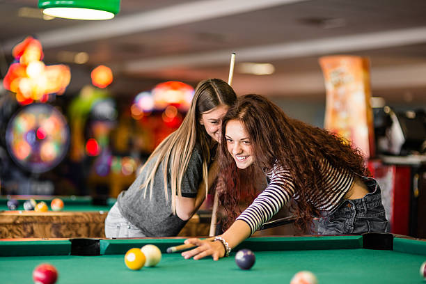 istock Happiness friends in a pub 474403918