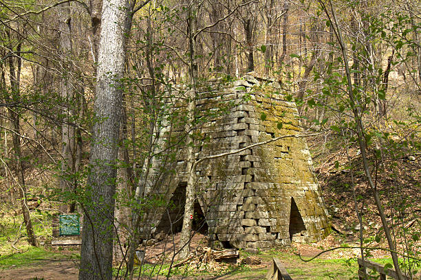istock Henry Clay Furnace in Coopers Rock State Forest 474413792