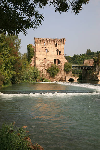 istock Old roman ruin in Italy 474416410