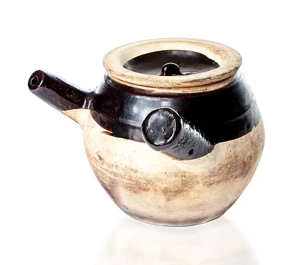 Seasoned claypot for brewing traditional Chinese medicine
