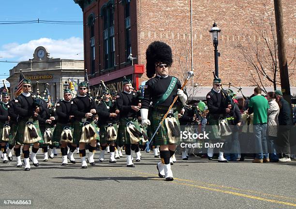 Bagpipers - Fotografias de stock e mais imagens de Ao Ar Livre - Ao Ar Livre, Comemoração - Conceito, Cultura Irlandesa