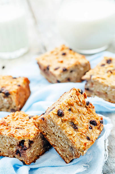 istock pumpkin cinnamon chip oatmeal bars 474471304