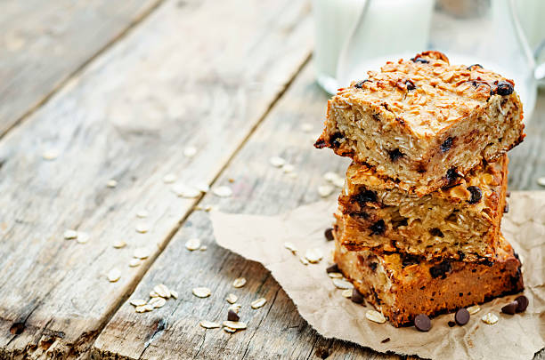 istock pumpkin cinnamon chip oatmeal bars 474471412