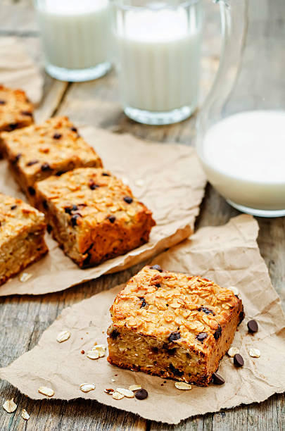 pumpkin cinnamon chip oatmeal bars