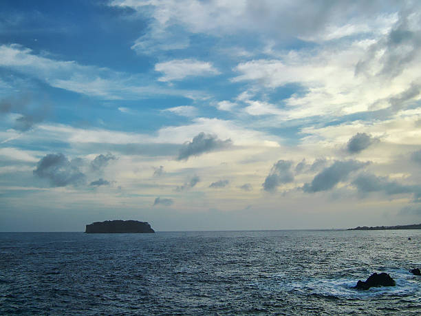 istock Islands of the sea 474480361