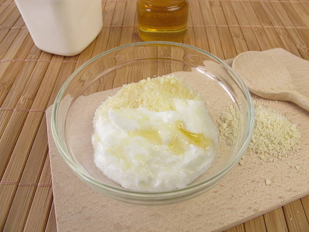 istock Face peeling with yogurt, honey and ground almonds 474486715