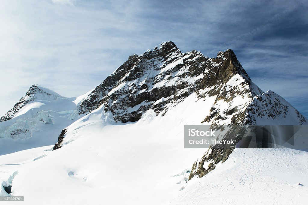 アルパインアルプス山の景観に Jungfraujoch 、ヨーロッパのトップは、スイス - かすみのロイヤリティフリーストックフォト