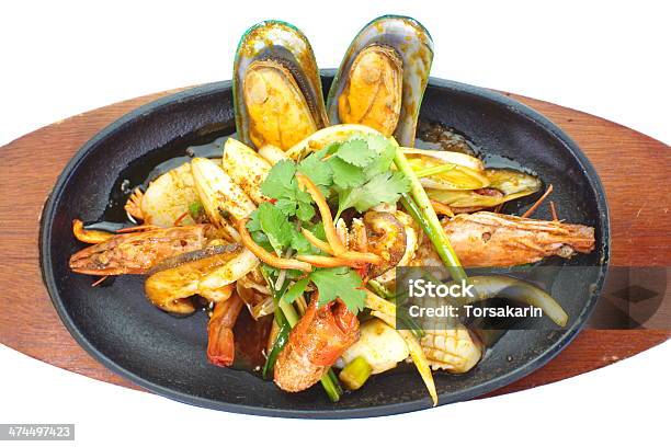 Asiática Recipiente De Frutos Do Mar Frito Sobre Fundo Branco - Fotografias de stock e mais imagens de Almoço