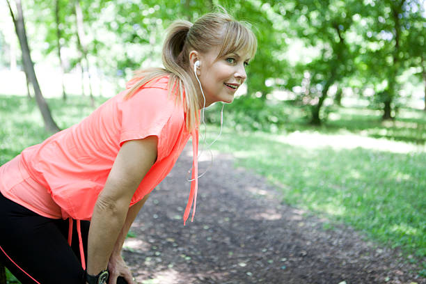 istock Middle aged woman ready for jogging 474498872