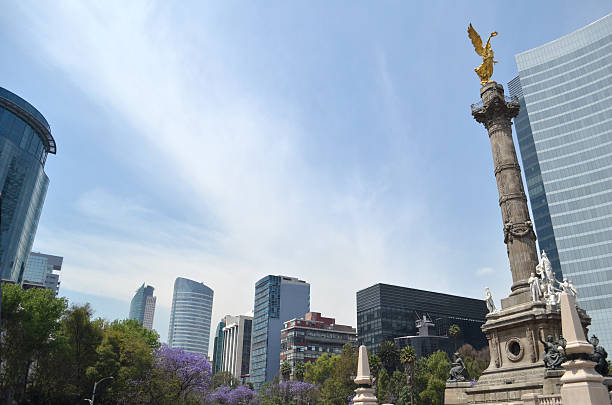 istock Angel in Mexico City 474564862
