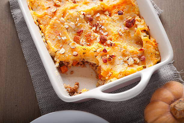 istock Parmentier of pumpkin and potatoes with beef 474609112