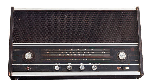 istock Vintage fashioned radio isolated on white background 474611426