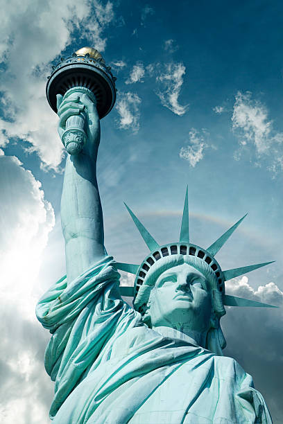 istock Statue Of Liberty Under Blue Sky 474645284