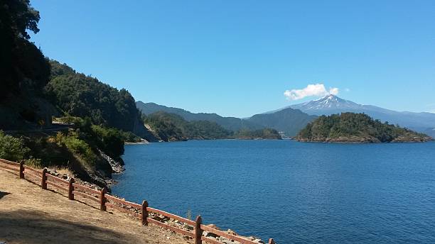 Lake of southern Chile Lake near the Huilo-Huilo reserve creación stock pictures, royalty-free photos & images