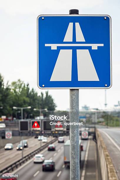 Photo libre de droit de Signalisation Routière Autoroute Autoroute En Allemagne banque d'images et plus d'images libres de droit de Allemagne