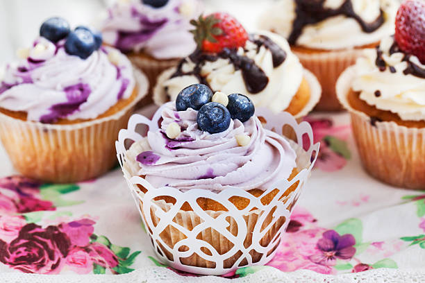 istock Set of  blueberry and strawberry cupcakes 474750080