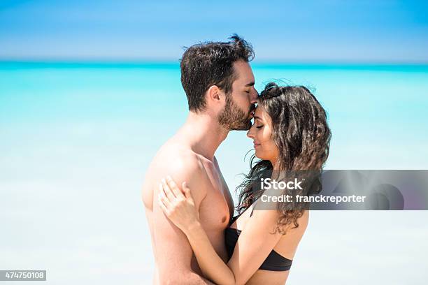 Happiness Couple At The Seaside Stock Photo - Download Image Now - 2015, 30-39 Years, Adult