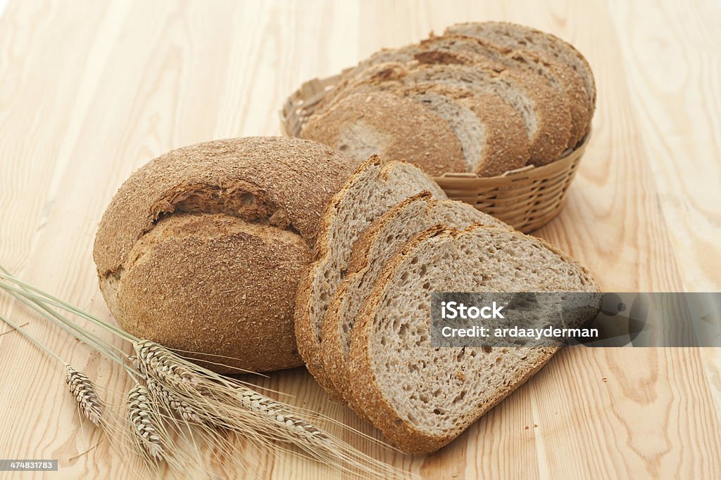 brown bread Weizen - Lizenzfrei Brotsorte Stock-Foto