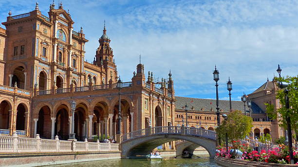istock Plaza de Espana in Seville 474912438